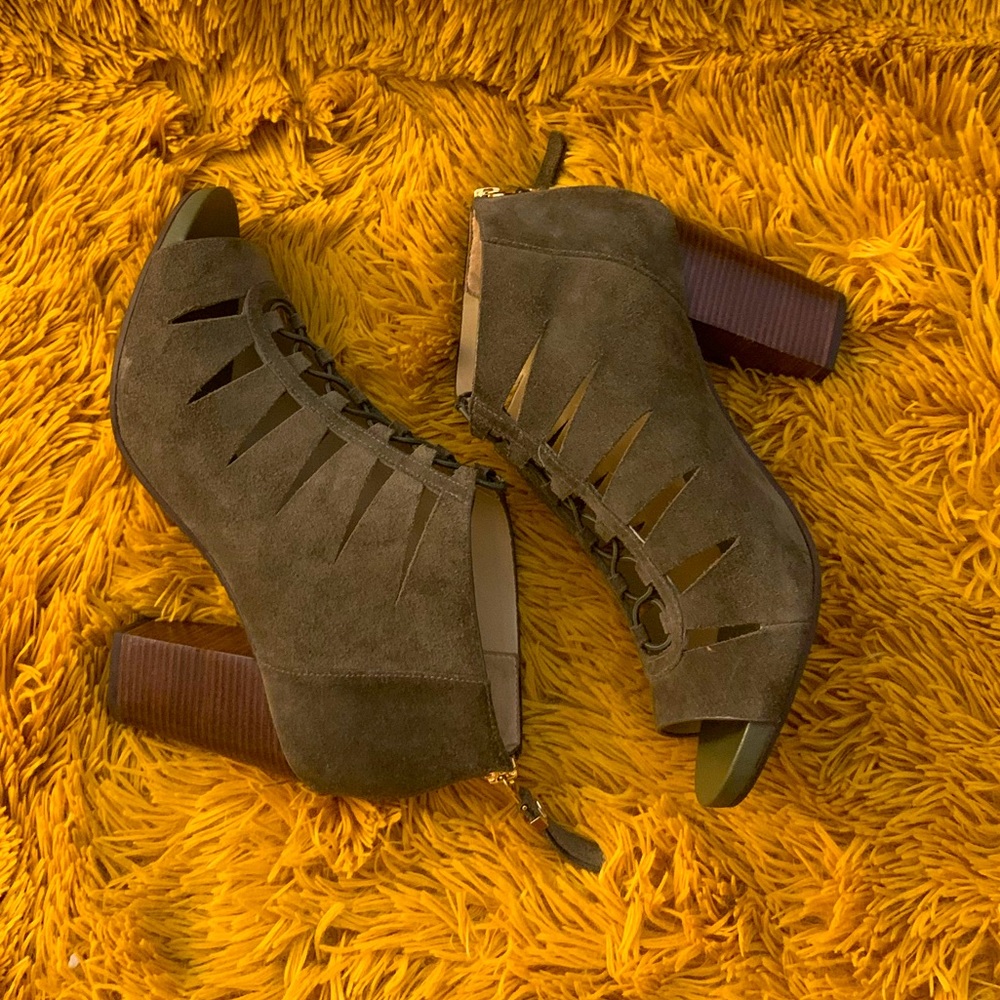 Michael Kors Elise Mid Suade Olive Booties